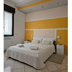 The Dreamers Mxp Bed and breakfast Cardano Al Campo