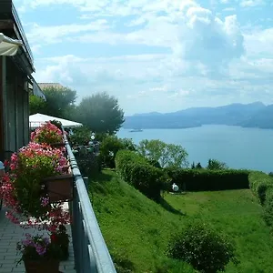 https://hotel-miralago-san-zeno-di-montagna.hotelinveneto.com
