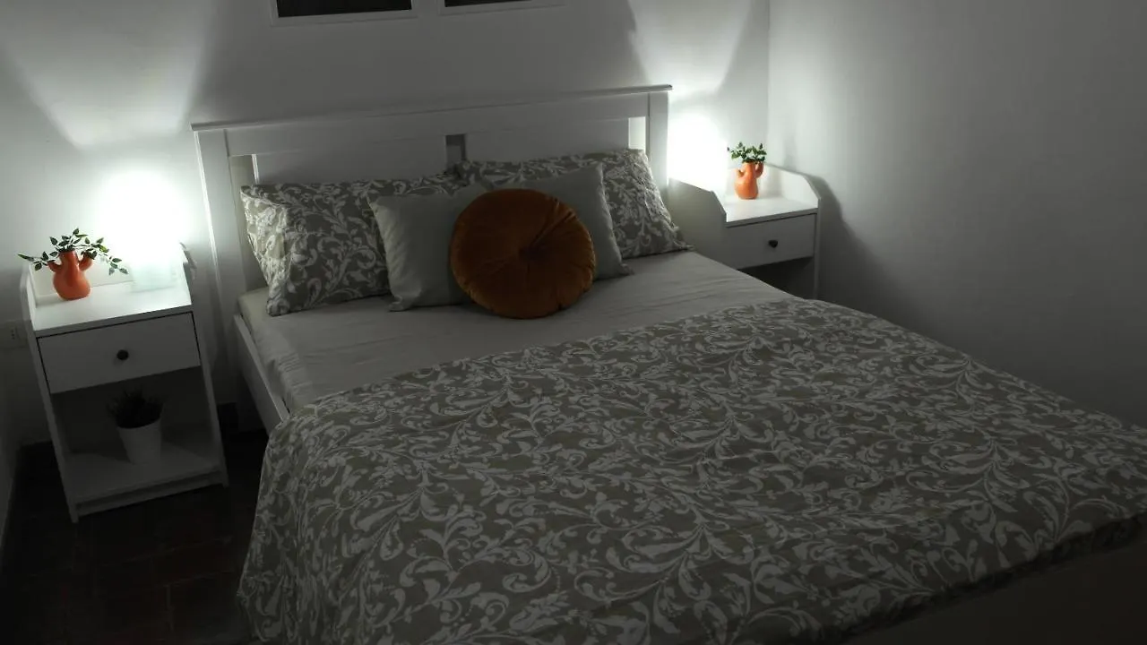 Dante'S Room Dei Cerchi Florence Guest house