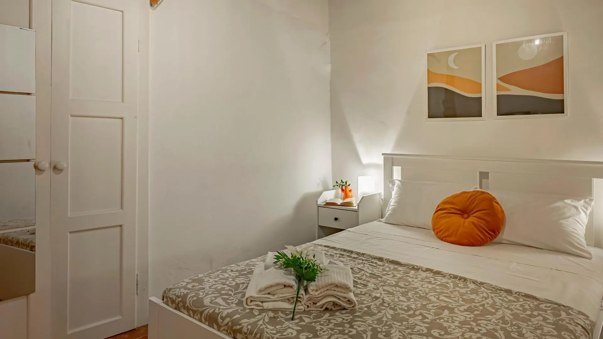 Affittacamere Dante'S Room Dei Cerchi Firenze Italia
